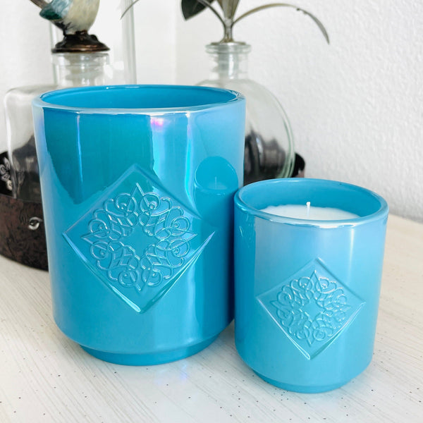 Load image into Gallery viewer, SERENITY blue iridescent OPAL ROAD scented candle in 10 ounce and 2.5 ounce sizes.
